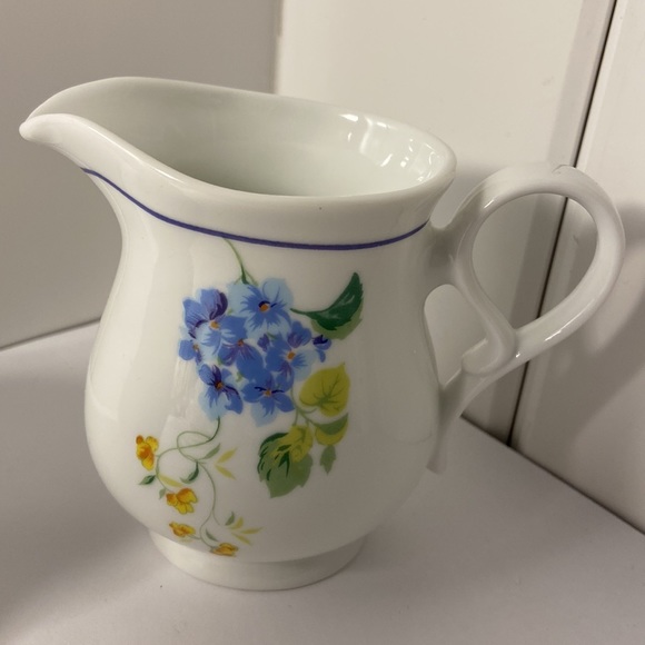 Forget Me Not Floral CREAMER pitcher and SUGAR BOWL with lid SET tea ware spring - Picture 14 of 16